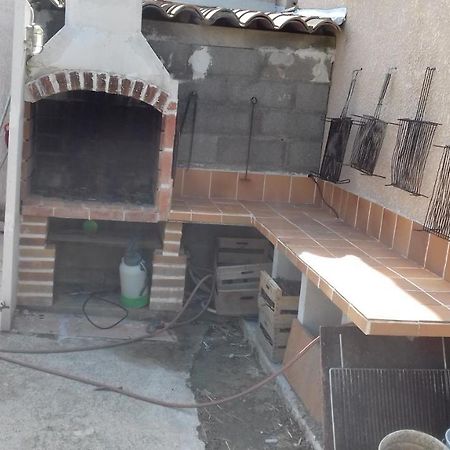 Studio Agreable Et Tres Lumineux Salles-dʼAude Екстериор снимка