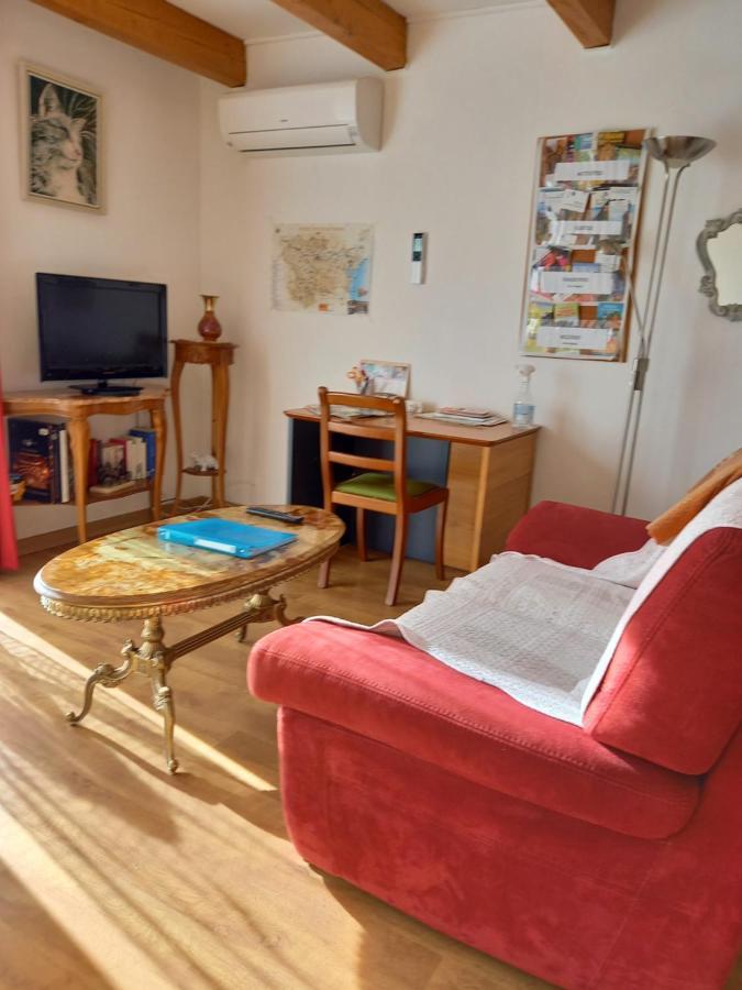 Studio Agreable Et Tres Lumineux Salles-dʼAude Екстериор снимка