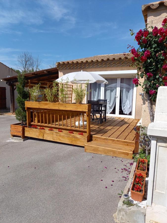 Studio Agreable Et Tres Lumineux Salles-dʼAude Екстериор снимка